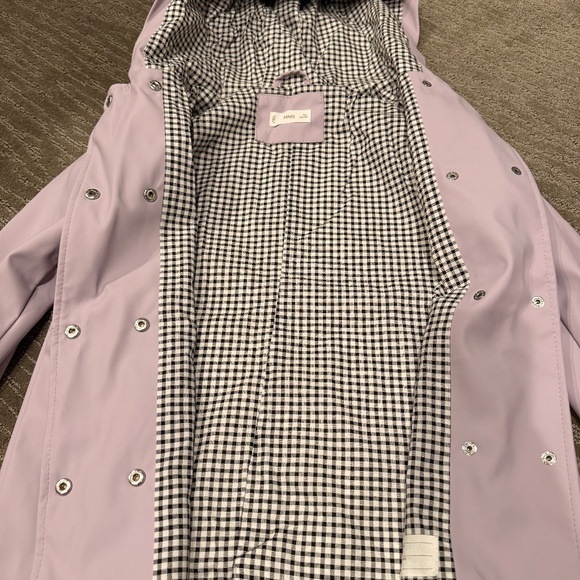 Mango purple lined rain jacket with hood girls size 8 - Picture 3 of 6